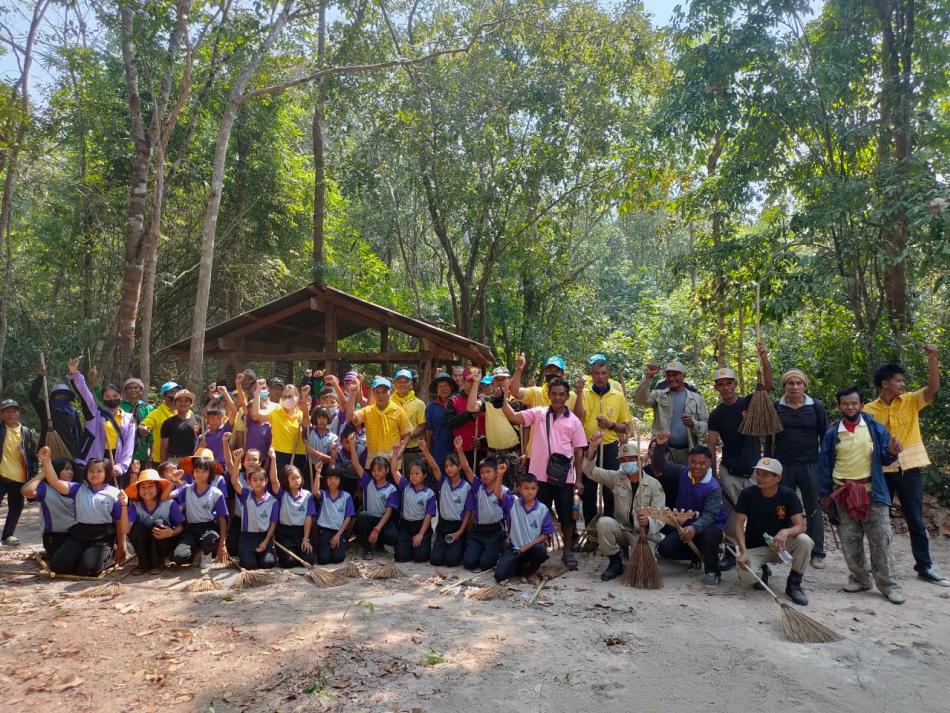 โครงการอาสาสมัครท้องถิ่นรักษ์โลก(อถล.)ร่วมใจทำความดีเพื่อแผนดิน  ประจำปี 2567